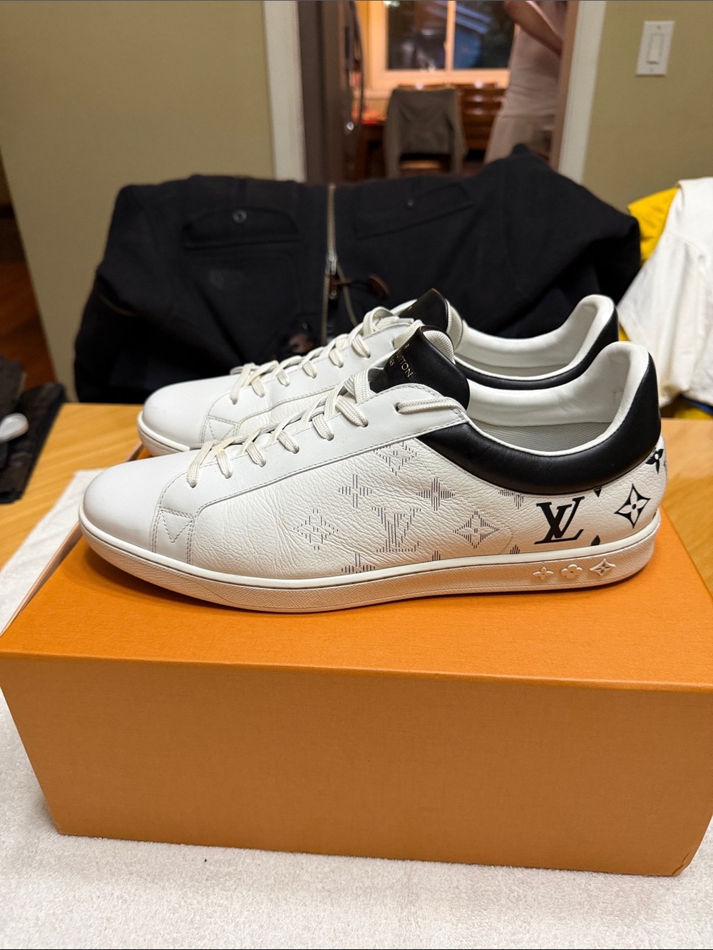 Louis Vuitton White & Black Monogram Low-Top Sneakers.US 13. Has minor scratch.